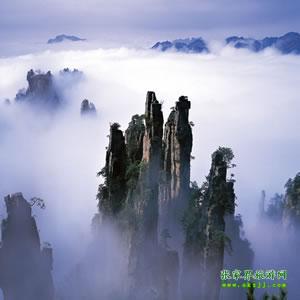 暑期夏令營(yíng)湘西精華旅游線路：長(zhǎng)沙、韶山、張家界、鳳凰純玩8日游